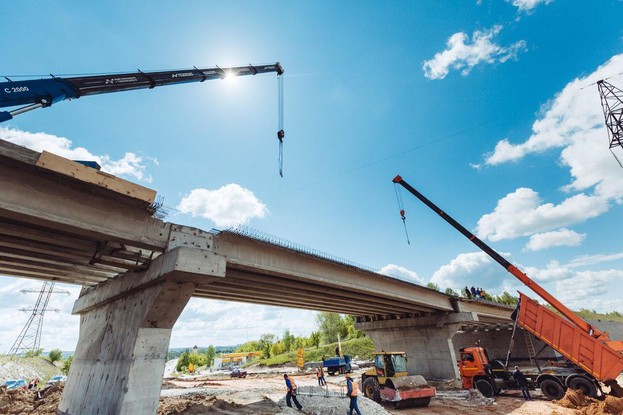 Белгородская область второй год подряд досрочно завершила ремонт дорог по нацпроекту.