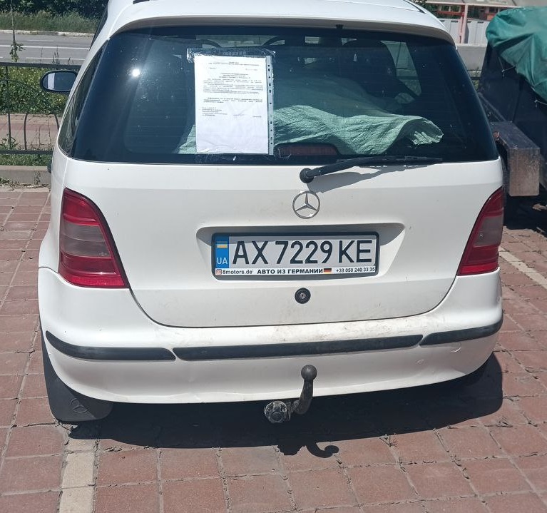 Просим владельцев убрать с улиц брошенные автомобили!.