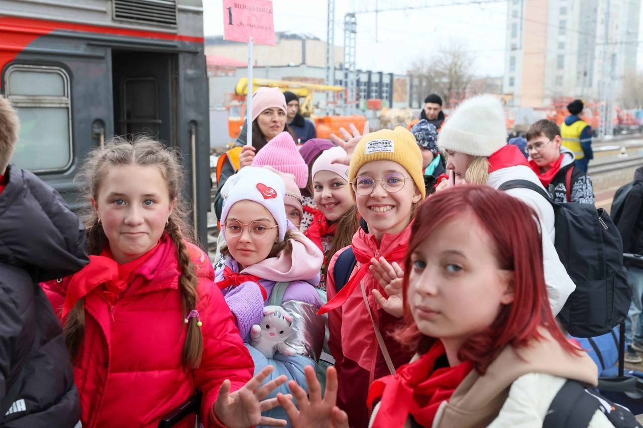 300 белгородских детей вчера прибыли в Липецкую область, 250 – в Ханты-Мансийский автономный округ.