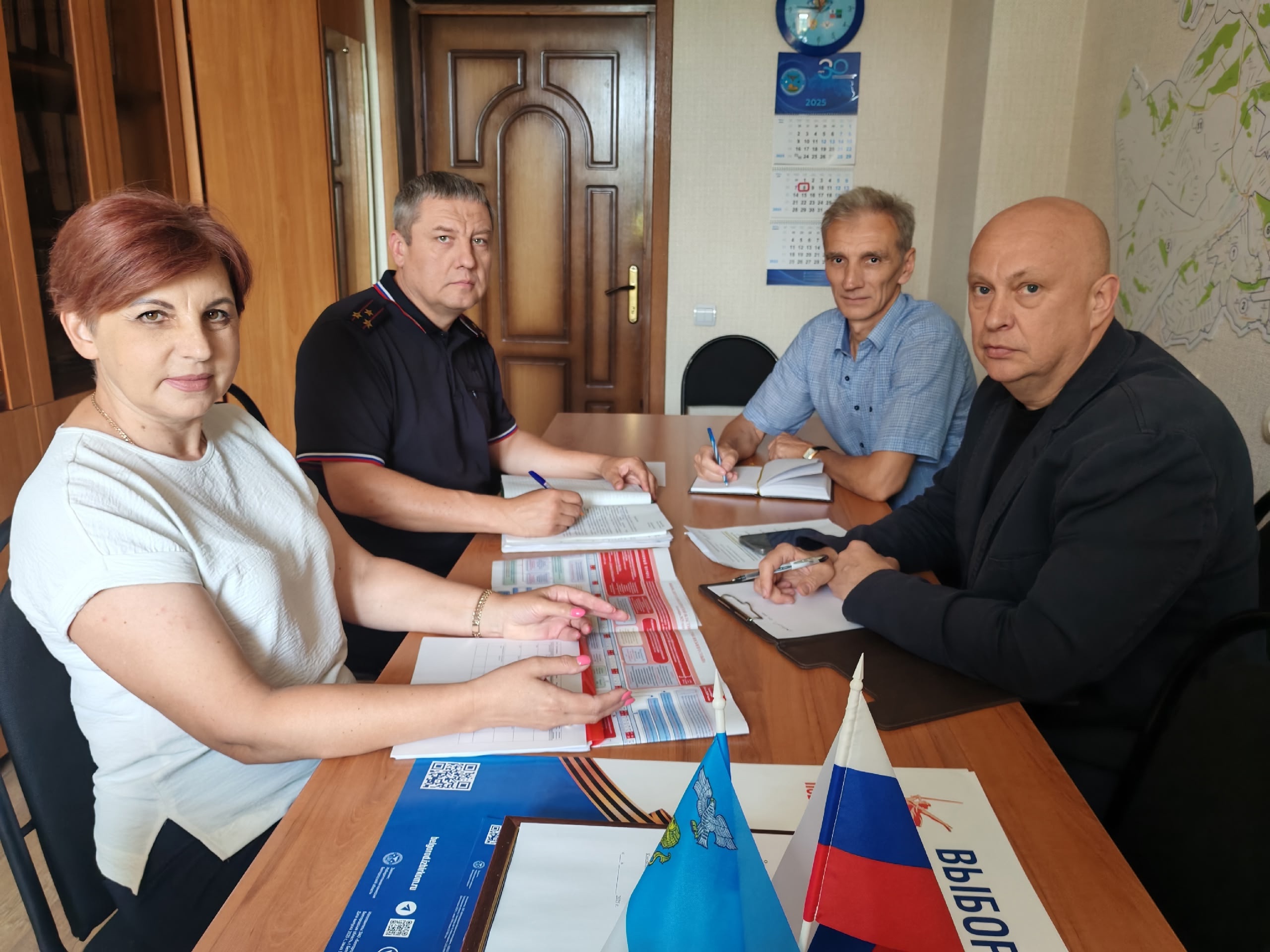 Готовимся к выборам.
