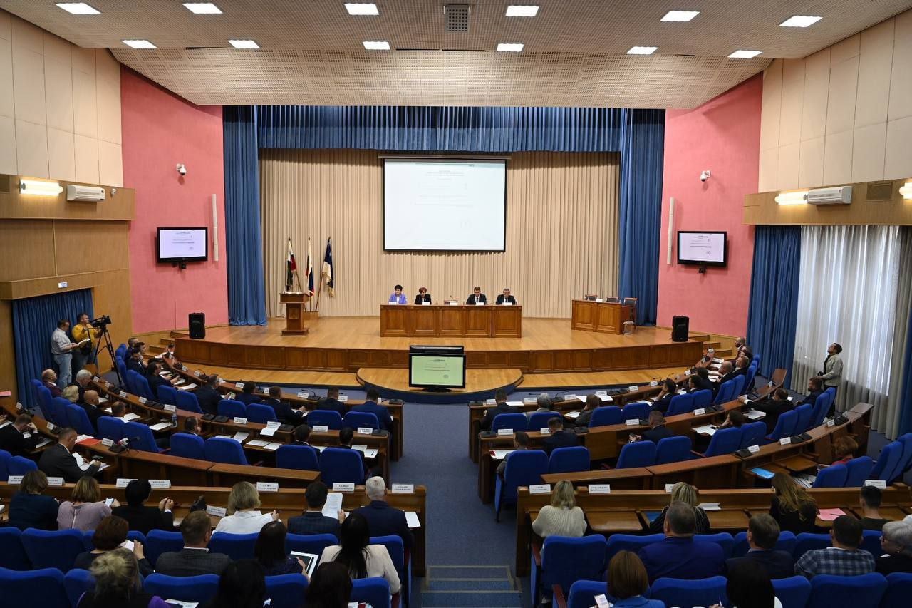 Первая сессия Белгородского городского Совета седьмого созыва.