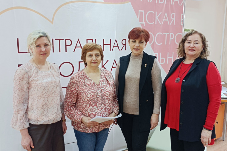 Белгородская городская ТИК и Централизованная библиотечная система обсудили взаимодействие в 2023 году. Белгородская городская ТИК и Централизованная библиотечная система обсудили взаимодействие в 2023 году.
