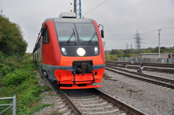 Утренний рейс появился у пригородного поезда «Томаровка – Белгород».