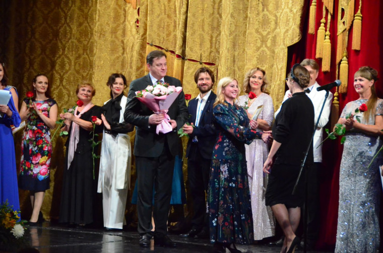 Новый сезон в Белгородском драмтеатре открылся премьерой.