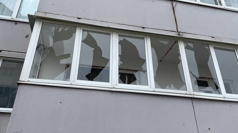Вячеслав Гладков сообщил подробности о последствиях утреннего обстрела Белгорода.
