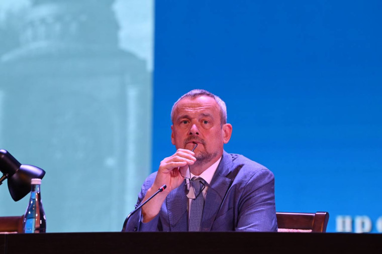 В Белгороде состоялась восьмая сессия Белгородского городского Совета.