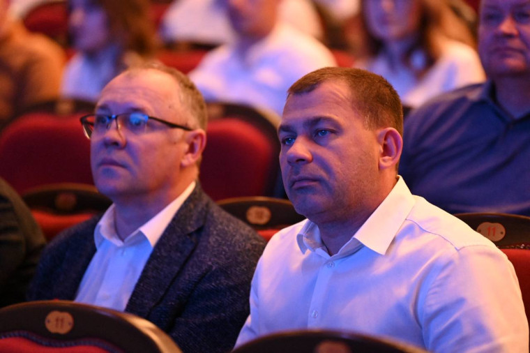 В Белгороде состоялась восьмая сессия Белгородского городского Совета.