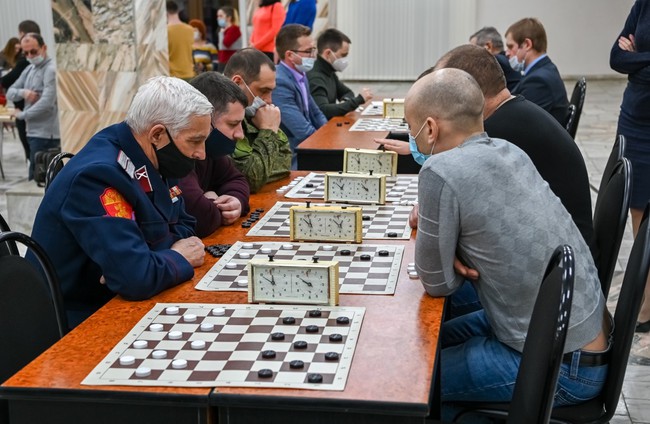 I турнир по шашкам и шахматам среди профсоюзных организаций города Белгорода.